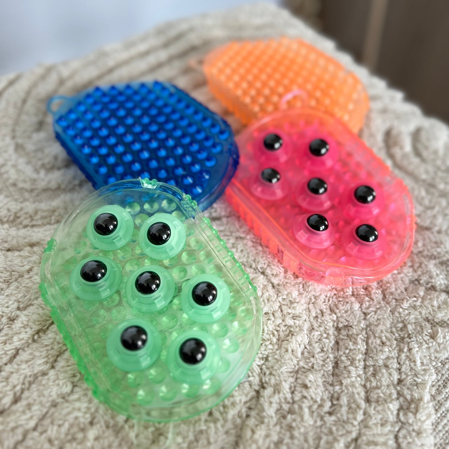Hippotonic – Gant étrille de massage bleu
