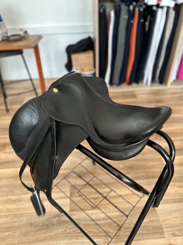 Selle Equinoxe 17 pouces