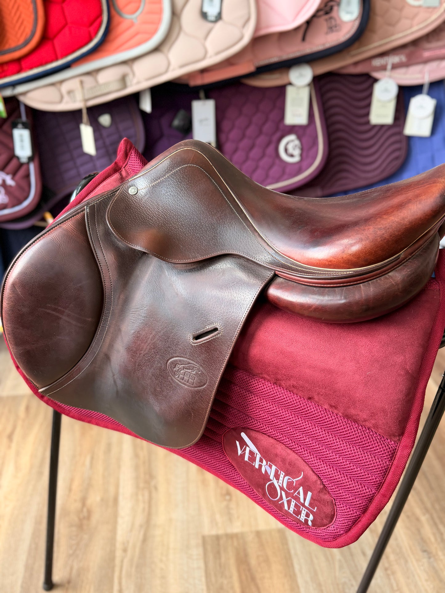 Selle Hervé Godignon Jumpin 17 pouces